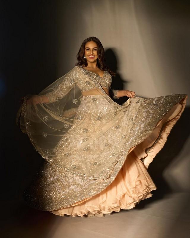 Huma Qureshi 4