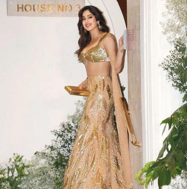 Janhvi Kapoor 4