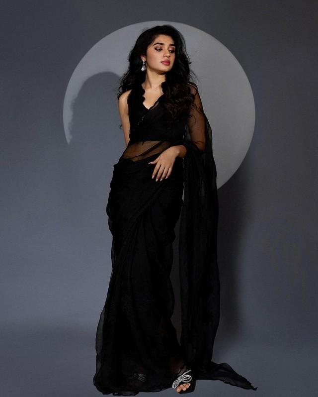 Krithi Shetty 6