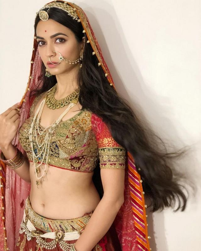 Kriti Kharbanda 2