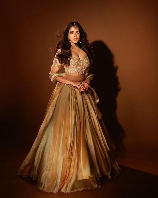 Malavika Mohanan 4