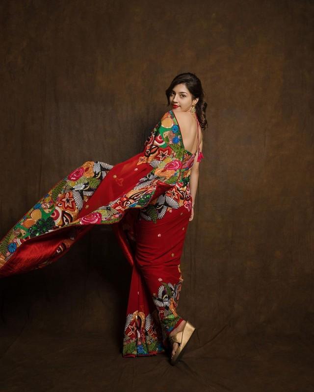 Mehreen Pirzadaa 8