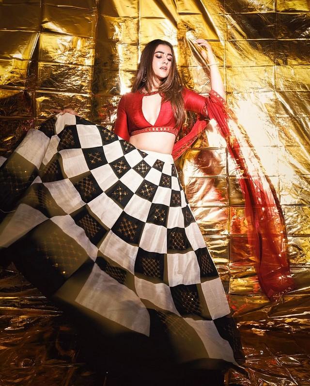 Nupur Sanon 8