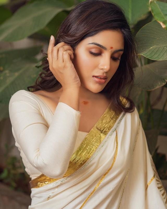 Samyuktha Menon 6