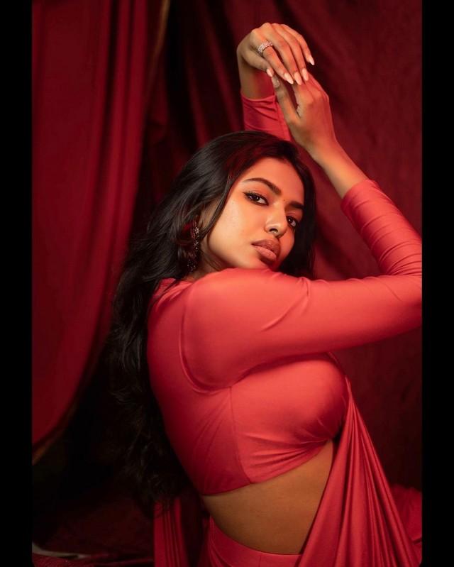 Shivani Rajashekar 4