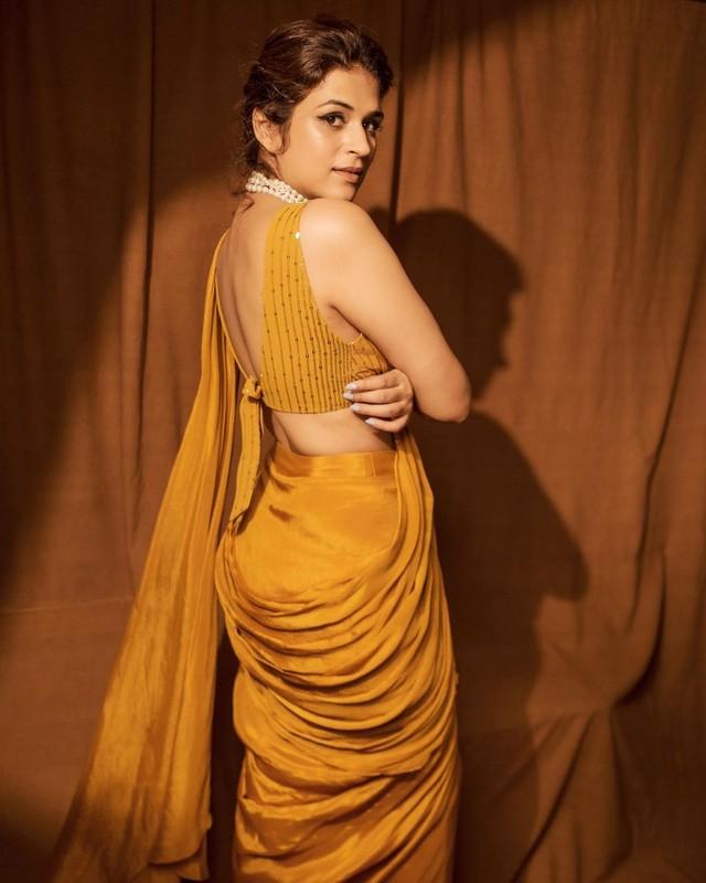 Shraddha Das 3