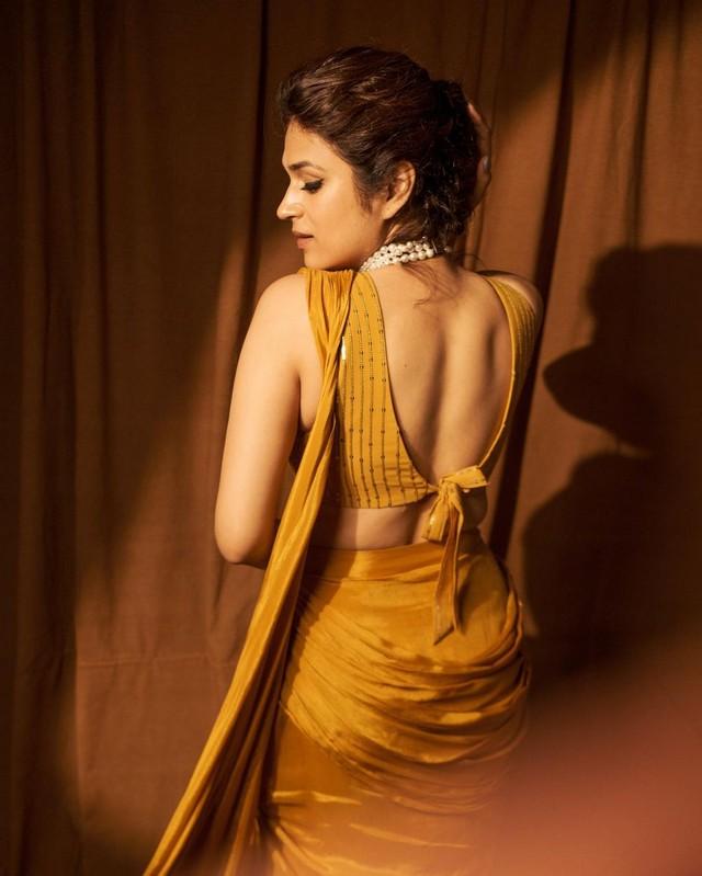 Shraddha Das 4