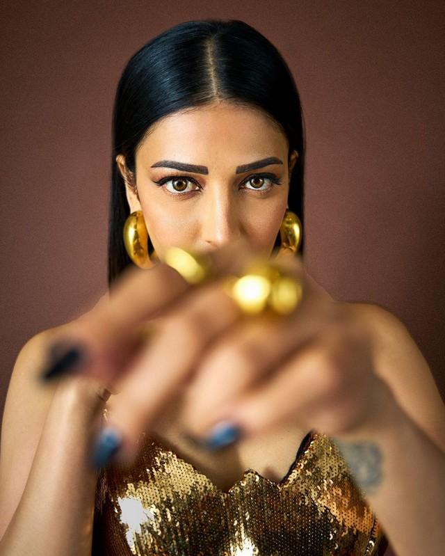 Shruti Haasan 14