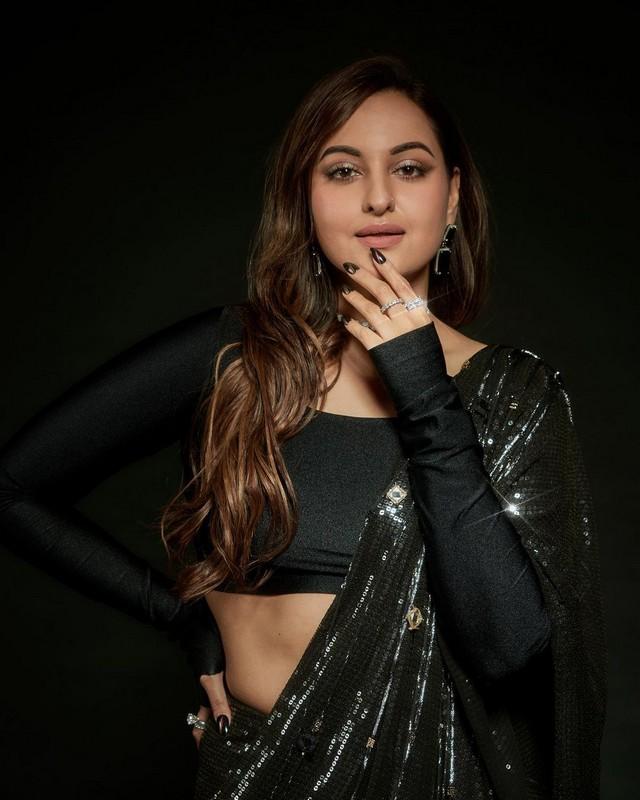 Sonakshi Sinha 10