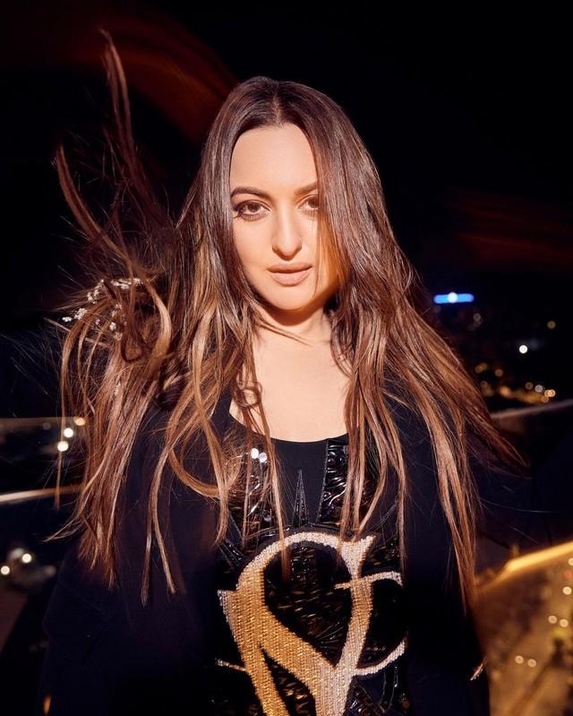 Sonakshi Sinha 2