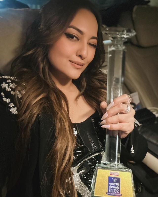 Sonakshi Sinha 6