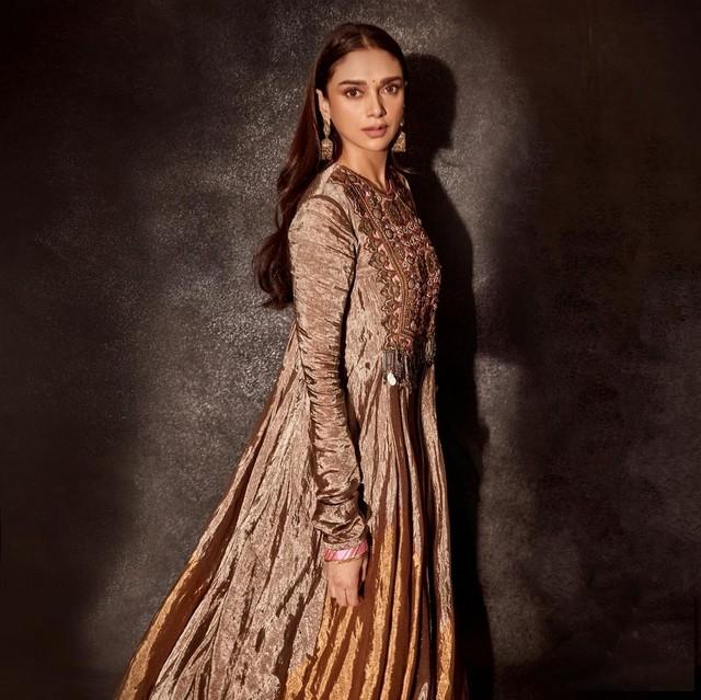 Aditi Rao Hydari 9