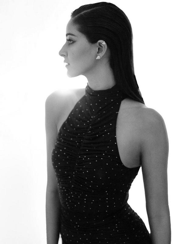 Ananya Pandey 1