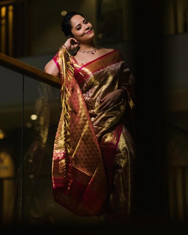 Anasuya Bharadwaj 8
