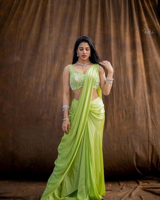 Daksha Nagarkar 3
