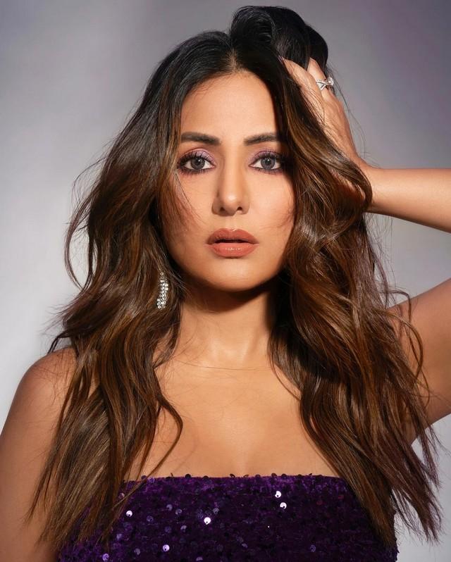 Hina Khan 4