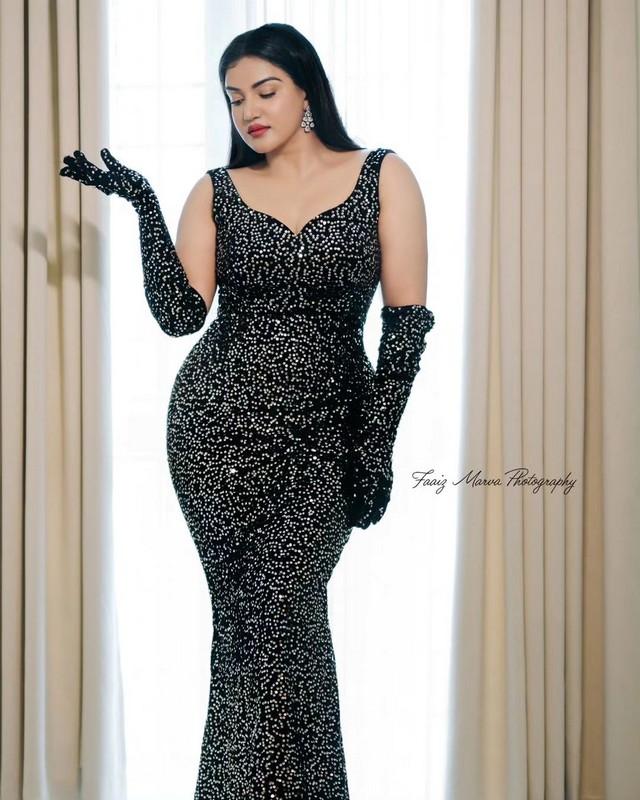 Honey Rose 13