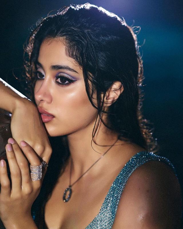 Janhvi Kapoor 5