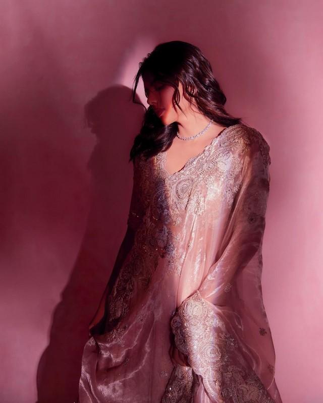 Kalyani Priyadarshan 8