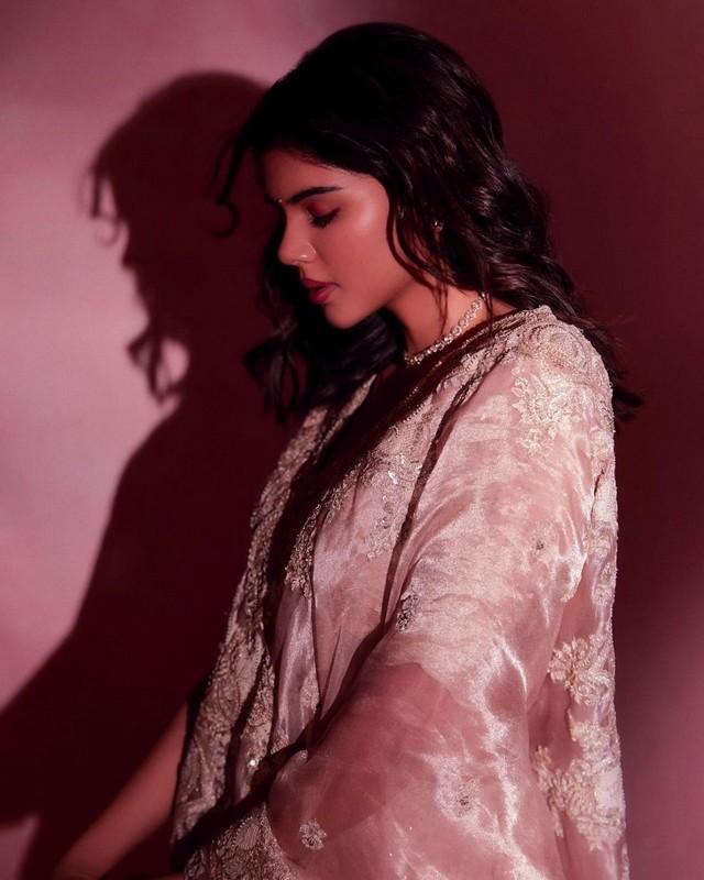 Kalyani Priyadarshan 9
