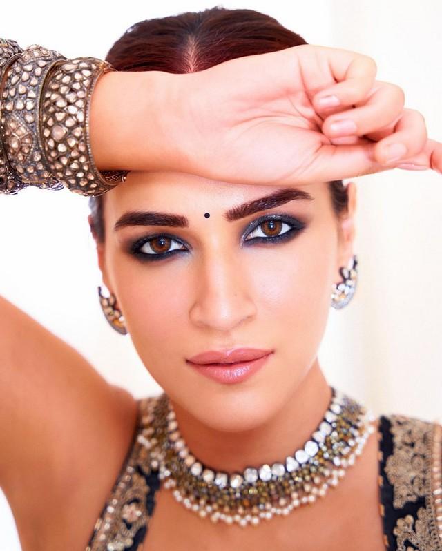 Kriti Sanon 10