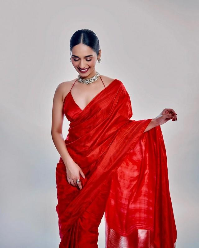 Manushi Chhillar 2