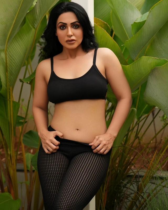 Nandini Rai 1