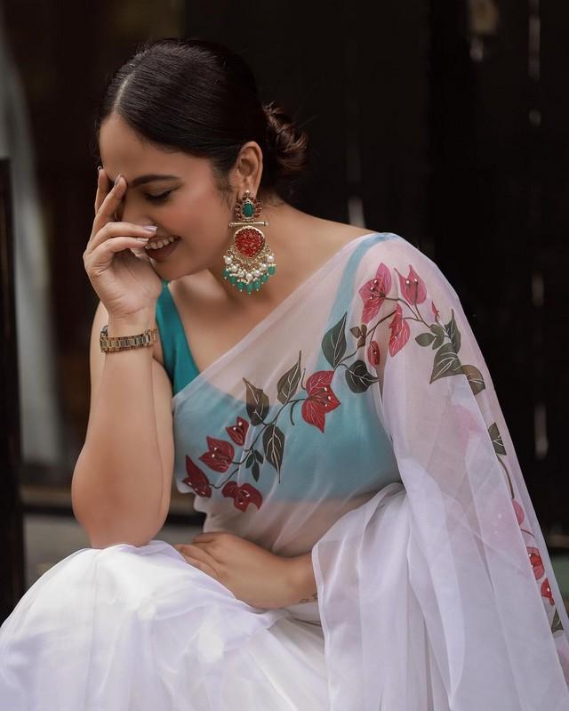 Nandita Swetha 4