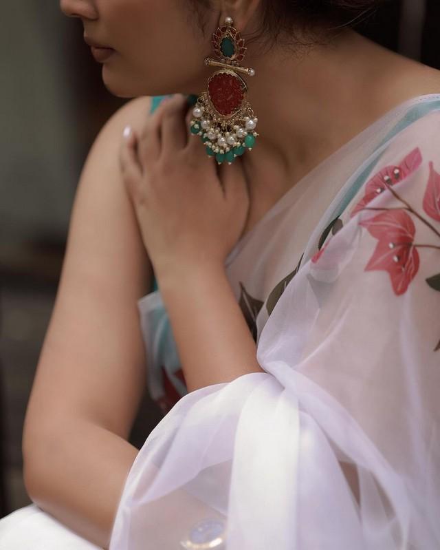 Nandita Swetha 6