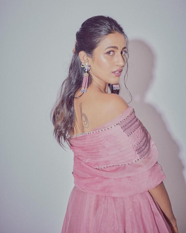 Niharika Konidela 14