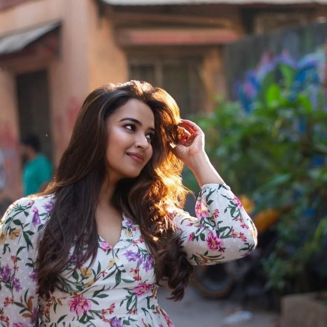 Pujiithaa Ponnada 5