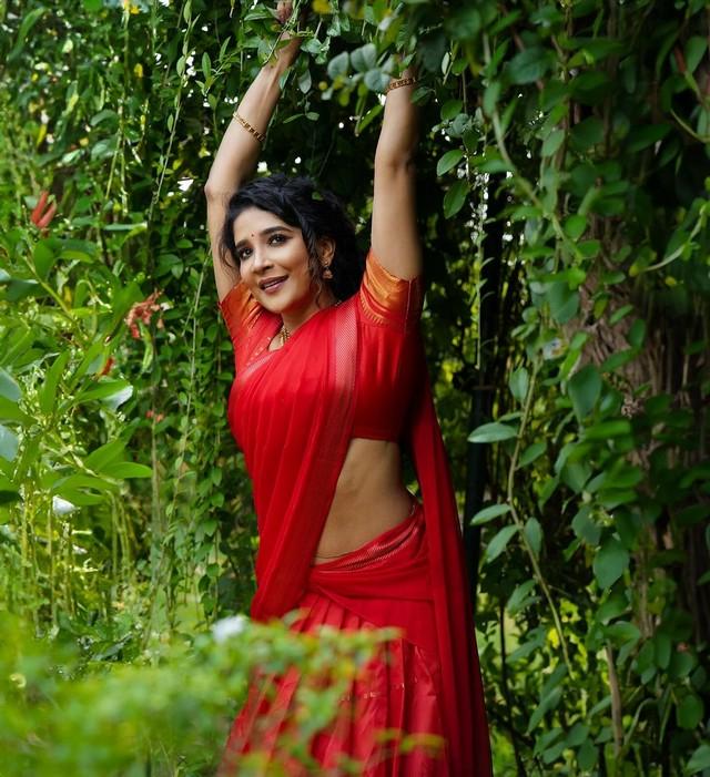Sakshi Agarwal 2