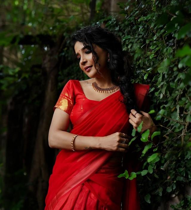 Sakshi Agarwal 5