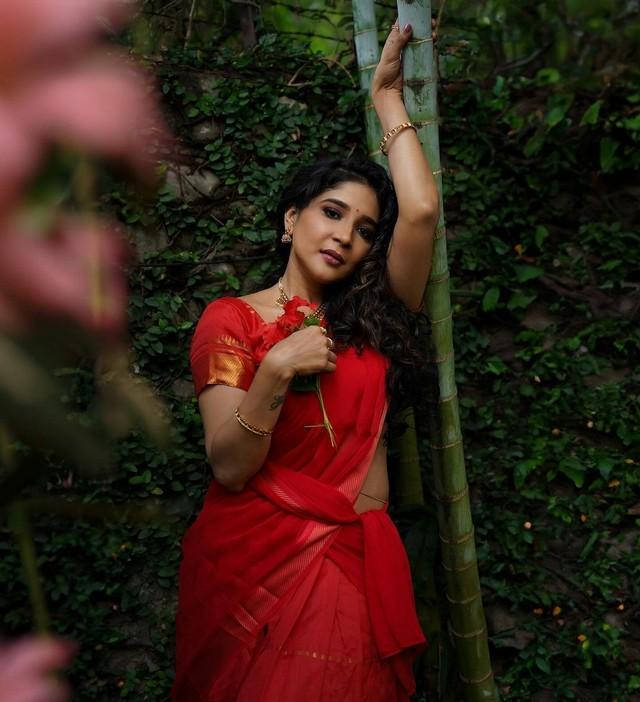 Sakshi Agarwal 9