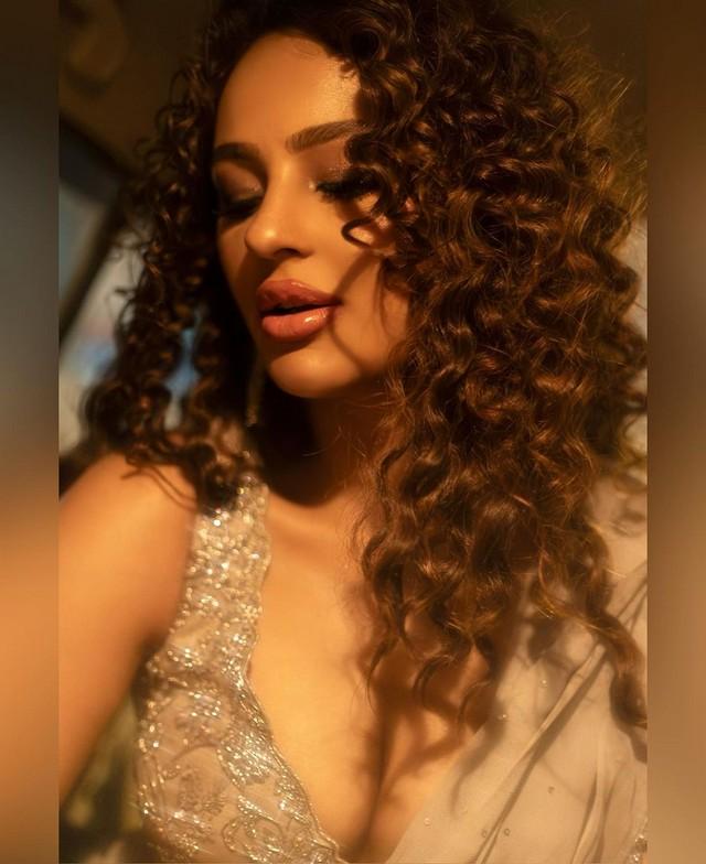 Seerat Kapoor 5