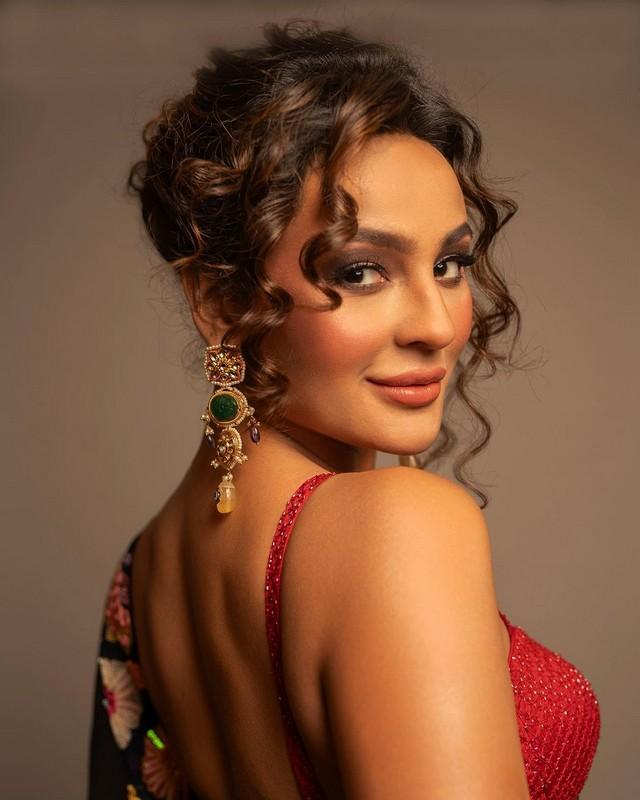 Seerat Kapoor 4