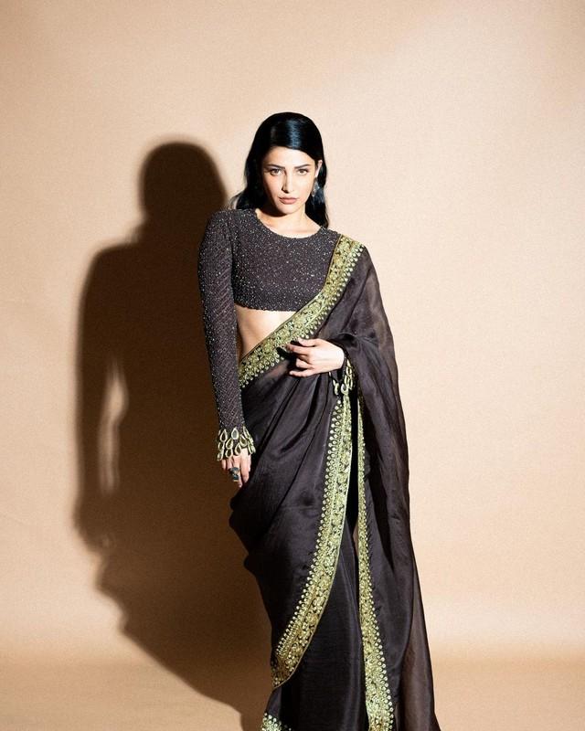 Shruti Haasan 10