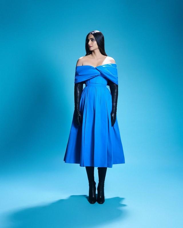 Sonam Kapoor 5