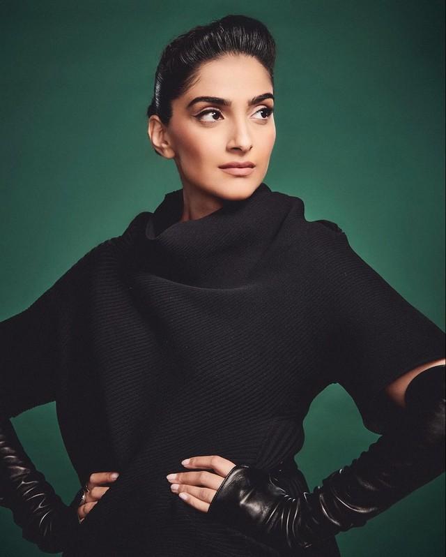 Sonam Kapoor 6