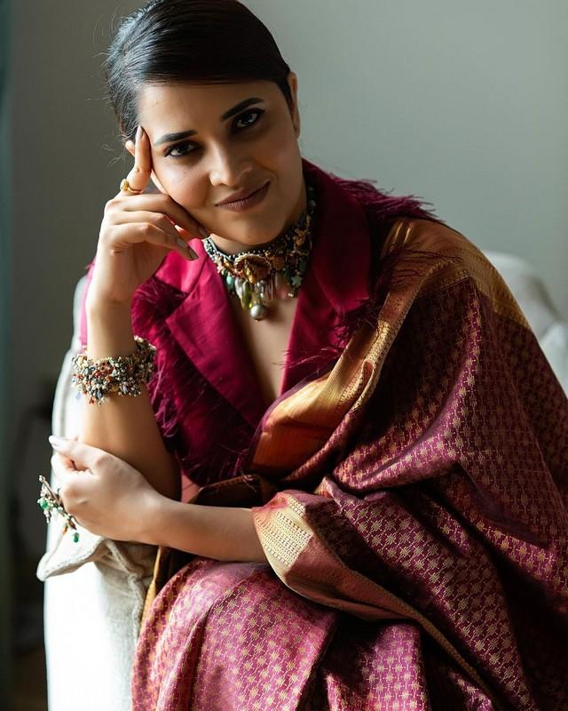 Anasuya Bharadwaj 9