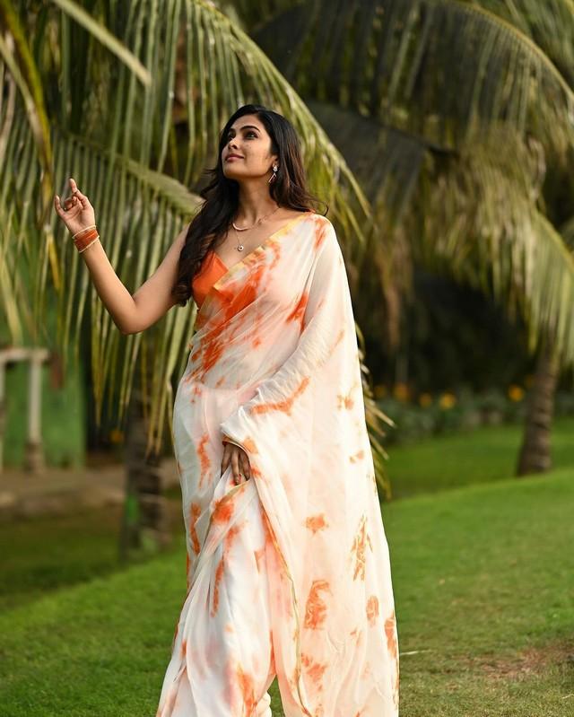 Divi Vadthya 1