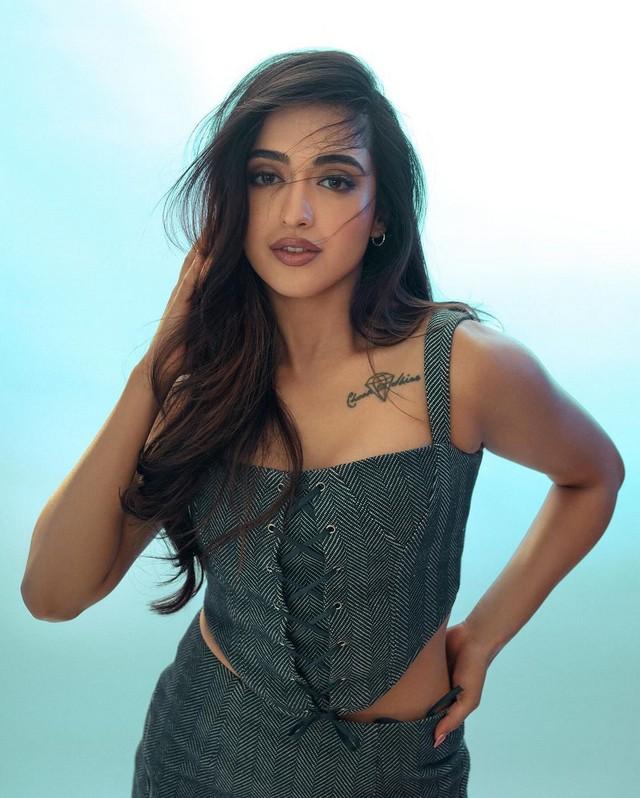 Gayatri Bhardwaj 7