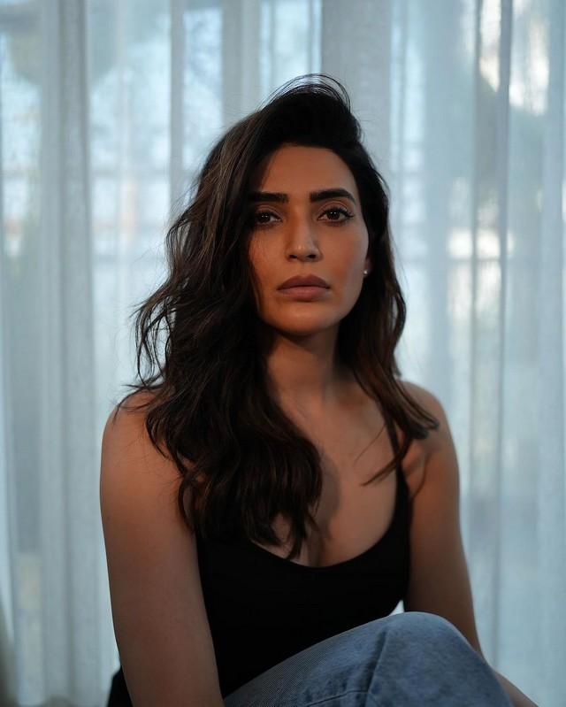Karishma Tanna 8