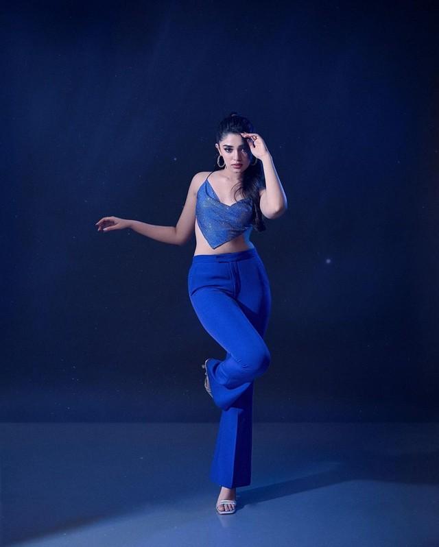 Krithi Shetty 8