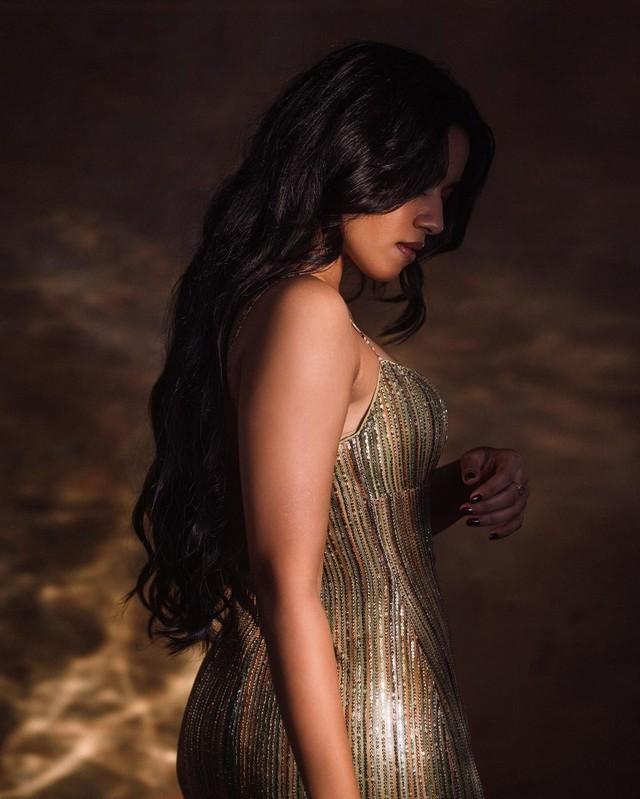Mirnalini Ravi 2