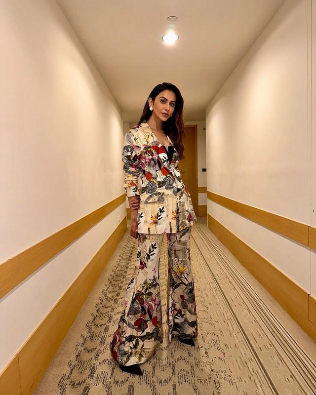 Rakul 13