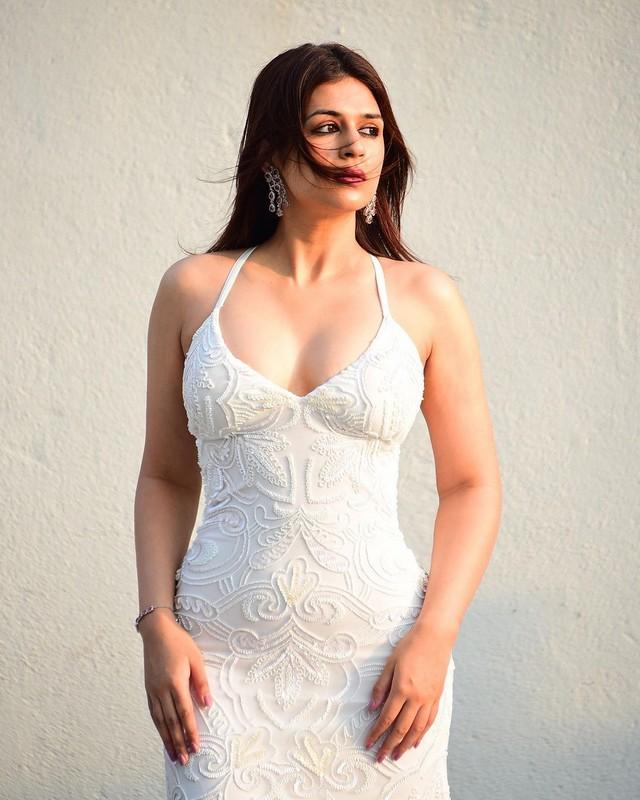 Shraddha Das 1