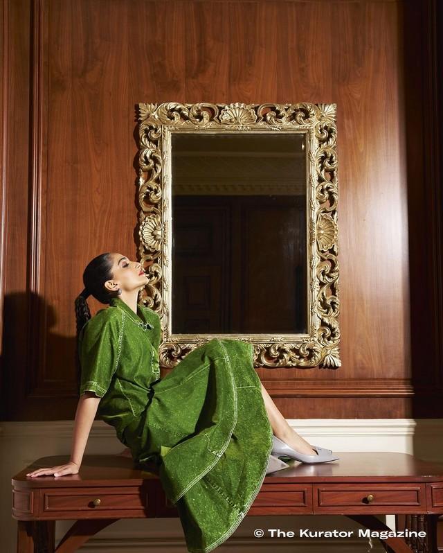 Sonam Kapoor 4
