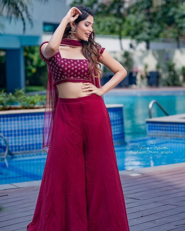 Subhashree 5