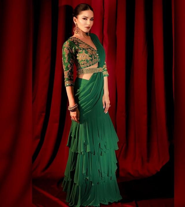 Sunny Leone 3